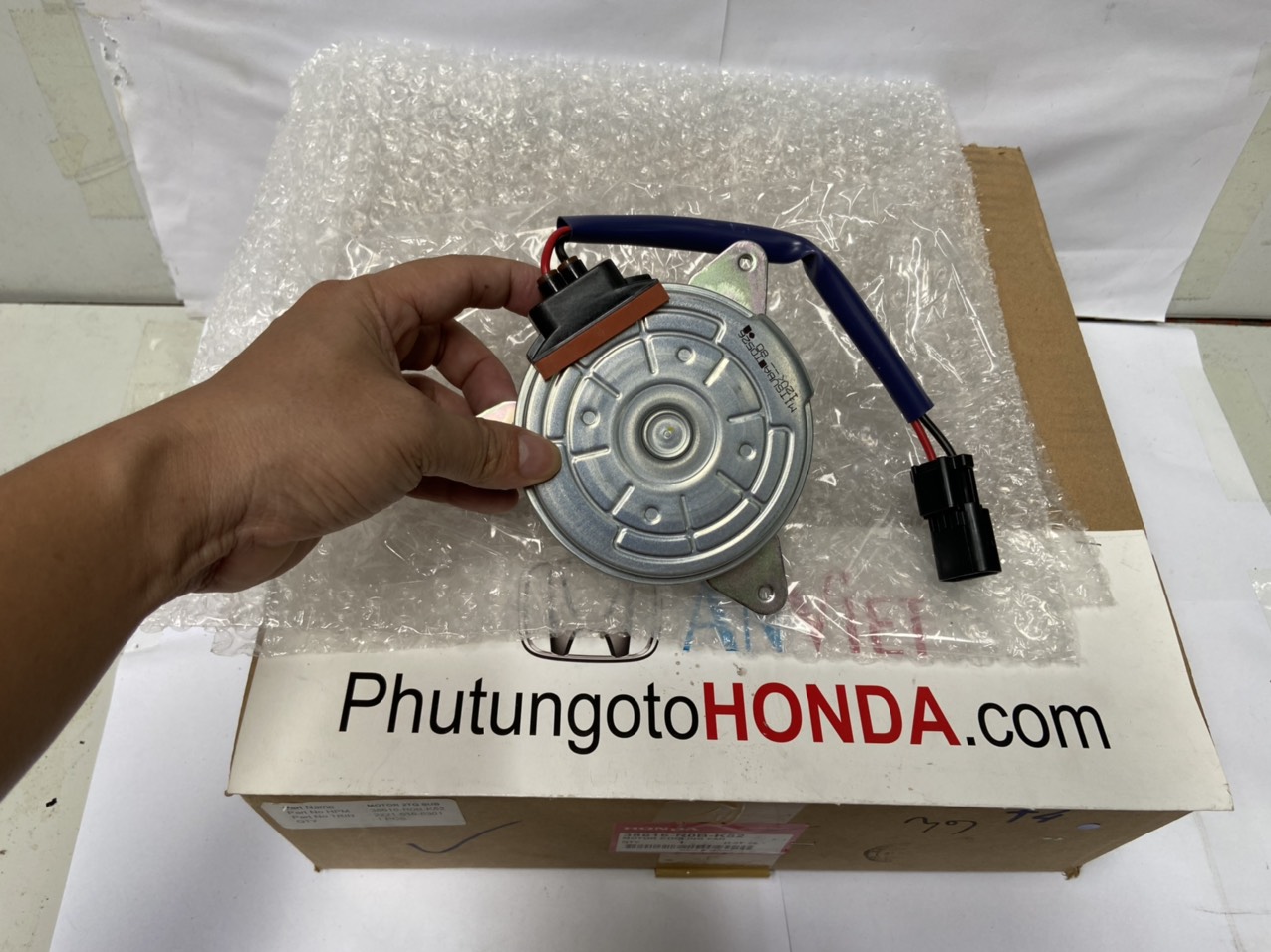 Mô tơ quạt dàn nóng xe Honda CITY 2013